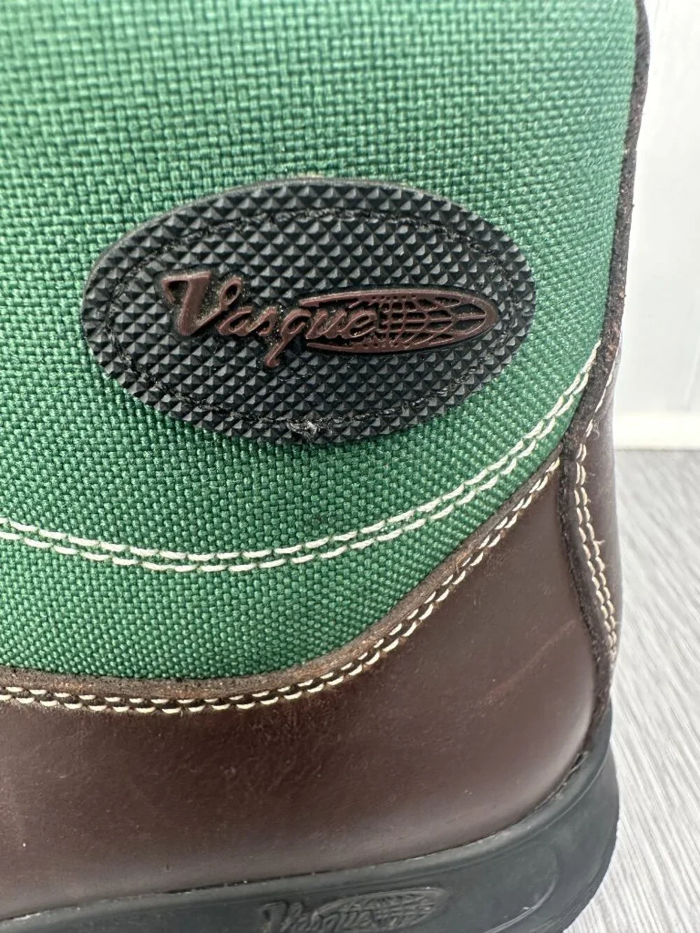 VASQUE 8099 Skywalk Brown Green Leather Hiking Boots Boys Size 3 1/2